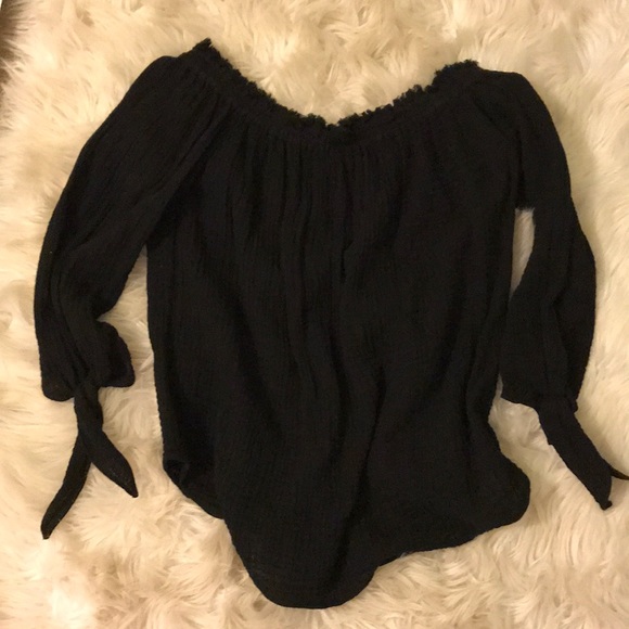 generation love Tops - Generation love off the shoulder top